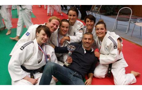 les filles en bronze !!!!!!!