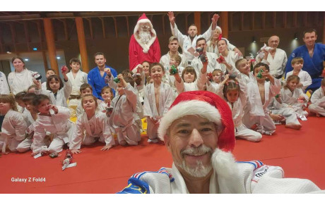 le père noel est passé au dojo !!